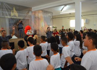 Projetos Proerd e Sementinha orientam 2,2 mil alunos sobre perigos das drogas