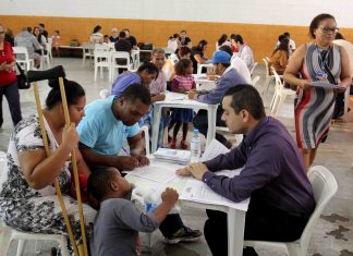 Apenas 62 famílias não compareceram para assinar contratos de financiamento do Conjunto Pinheirinho em Itaquá