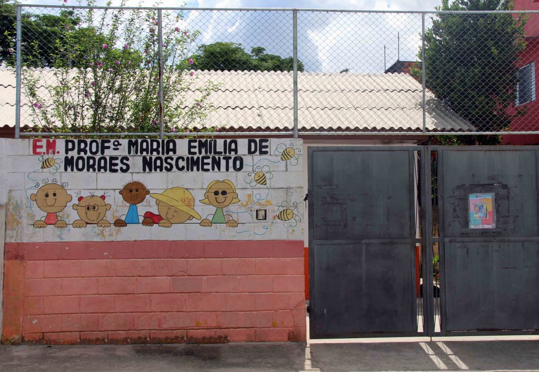 em-prof-maria-emilia-de-moraes-nascimento-antonio-marcio