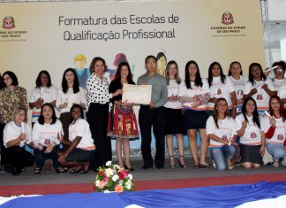 Prefeitura de Itaquá e Fundo Social realizam formatura para os alunos das oficinas de geração de renda