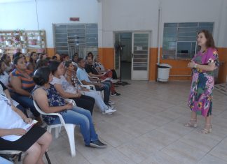 Casa Aberta recebe palestra sobre empoderamento feminino em comemoração ao Dia Internacional da Mulher