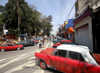 5º Encontro de Carros Antigos marca aniversário de 459 anos de Itaquaquecetuba