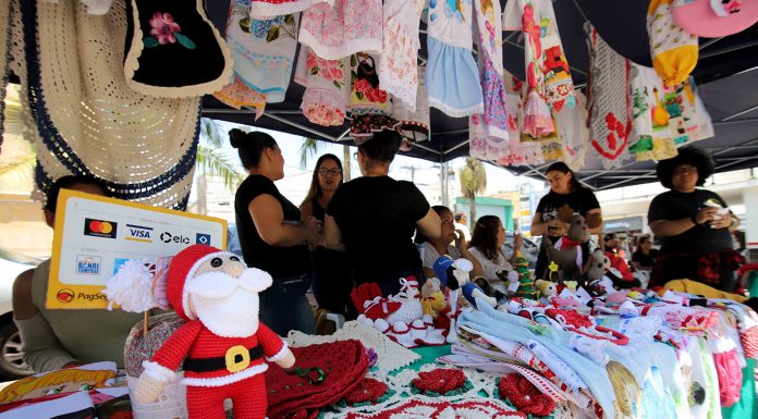 Grande Feira de Artesanato movimenta a Praça Padre João Álvares