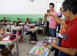 Prefeitura de Itaquá inicia entrega de material escolar