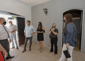 Comitiva vistoria futura Delegacia da Defesa da Mulher