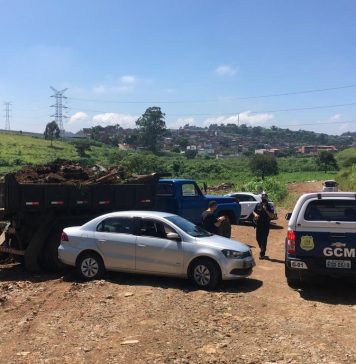 Prefeitura faz novo flagrante de descarte irregular no bairro Una