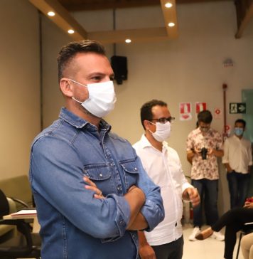 Educação inicia ano letivo com formação para os profissionais da rede