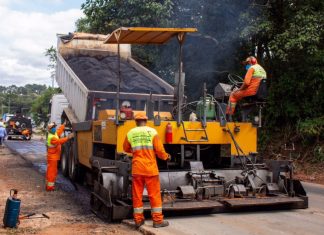 Obras de infraestrutura e recapeamento de vicinais avançam