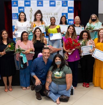 Mulheres de Excelência de Itaquaquecetuba 2022 recebem homenagem