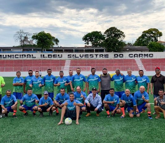 Itaquá realiza jogo experimental para testar gramado sintético do Campo do Brasil