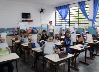 Com produções artísticas, estudantes participam do concurso ‘Itaquaquecetuba, Cidade de Todos’