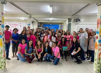 Políticas para Mulheres encerra Outubro Rosa com ação em escola