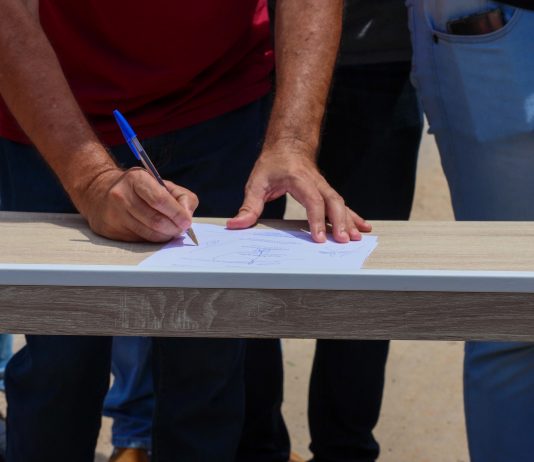 Itaquá assina ordem de serviço de R$ 1,7 mi para obras de infraestrutura no Pequeno Coração