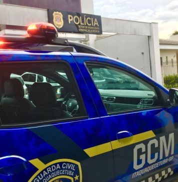 GCM conduz até a delegacia mulher que confessou ter assassinado venezuelano