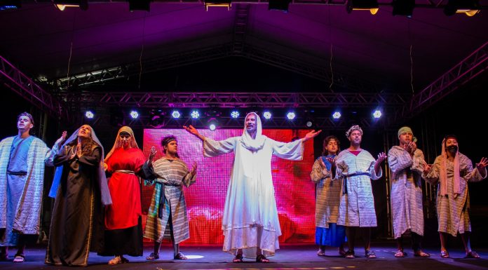Cultura celebra Paixão de Cristo com exposição e espetáculo de fé, arte e emoção