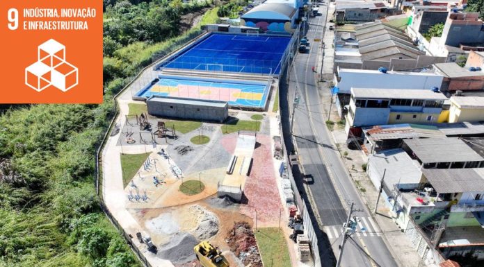 Construção de campos de futebol chega à reta final