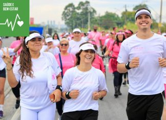 Em Itaquá, 550 pessoas participam da Caminhada Outubro Rosa
